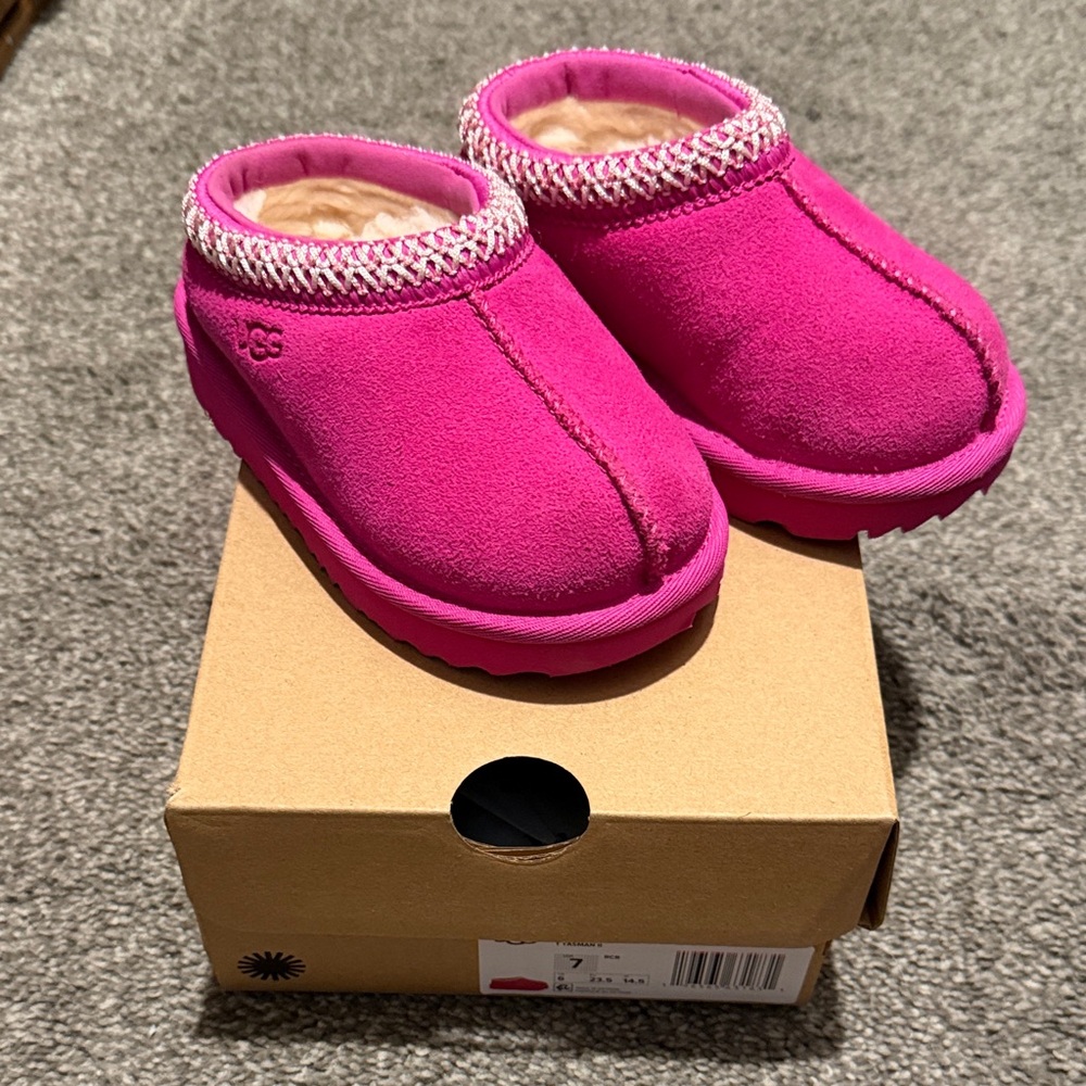 UGG Pink Tasman
